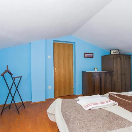 Tatil Evi Svmartin Croatia *