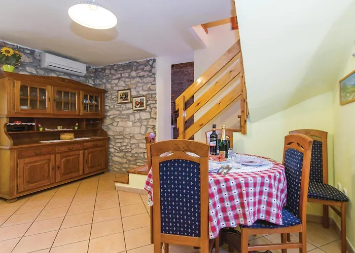 Svmartin Croatia 펜션 *