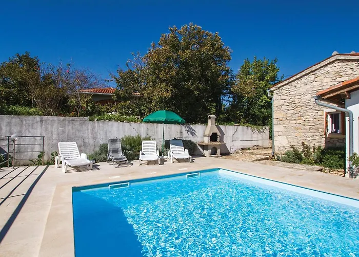 펜션 Svmartin Croatia Martinski