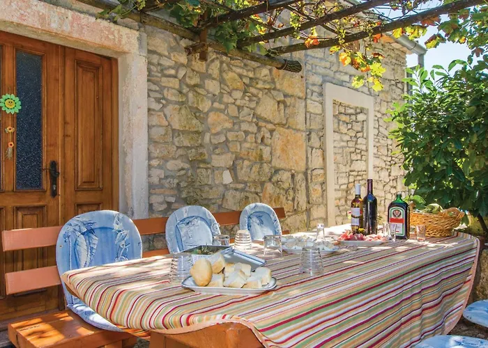 Svmartin Croatia 펜션 *